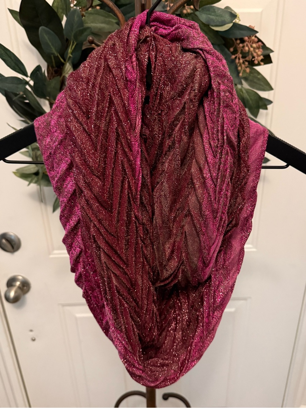 Isa & Stef Colorful Metallic Sparkle Chevron Crinkle Fabric Infinity Scarf OS